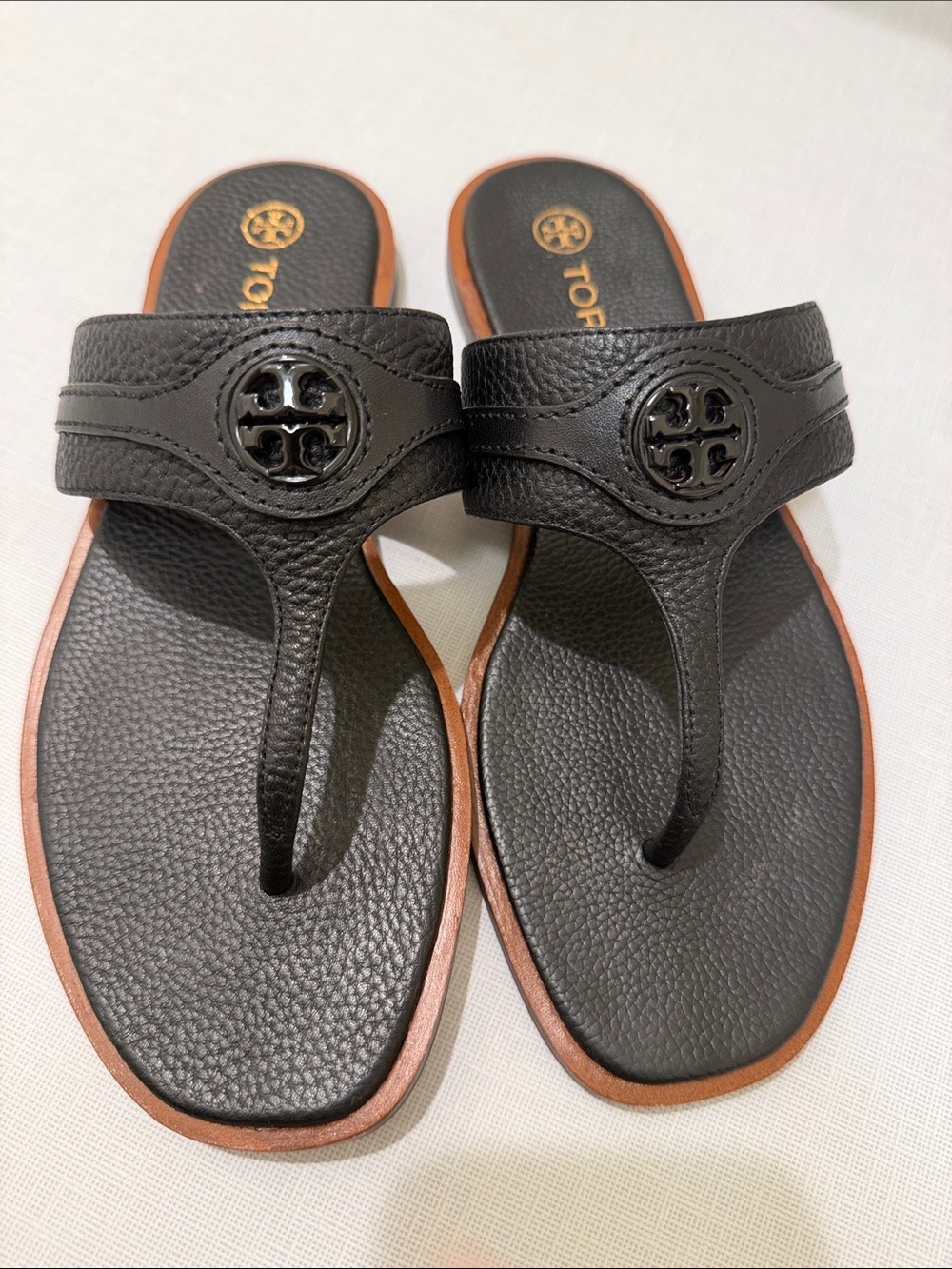 Tory Burch Carson Leather Thong Sandals Black